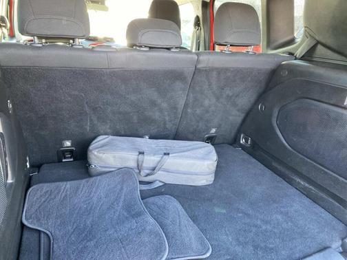 2015 Jeep Renegade Trailhawk