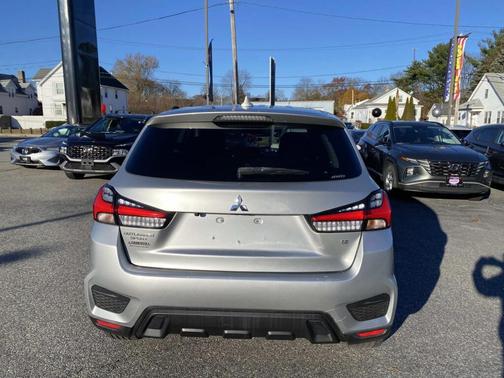 2021 Mitsubishi Outlander Sport SE