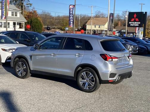 2021 Mitsubishi Outlander Sport SE