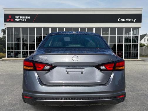 Gun Metallic 2024 Nissan Altima 2.5 SV