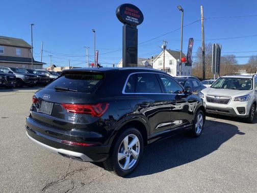 2019 Audi Q3 2.0T Premium Plus