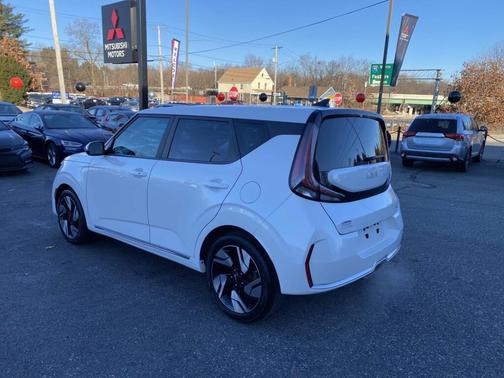 2023 Kia Soul GT-Line