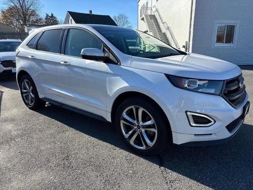 2018 Ford Edge Sport