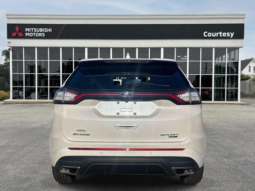 White Platinum Metallic Tri-Coat 2018 Ford Edge Sport