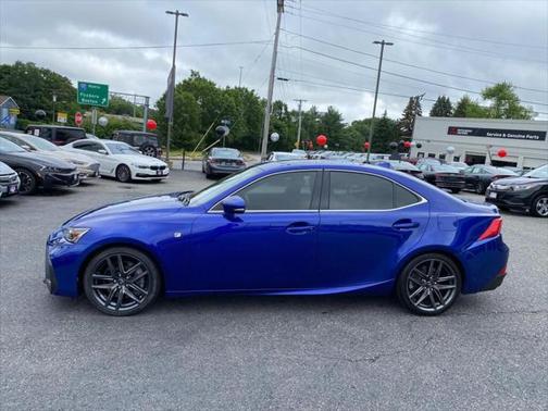 2018 Lexus IS 300 Base