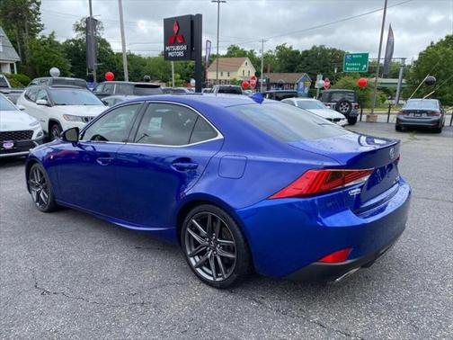 2018 Lexus IS 300 Base