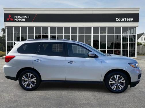 2020 Nissan Pathfinder SV 4WD