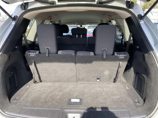 Brilliant Silver Metallic 2020 Nissan Pathfinder SV 4WD