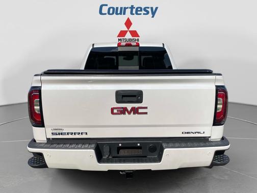 White Frost Tricoat 2018 GMC Sierra 1500 Denali