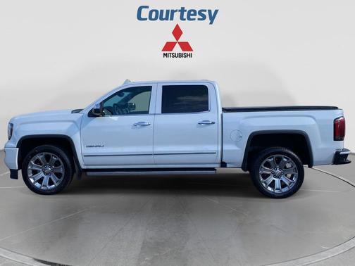 White Frost Tricoat 2018 GMC Sierra 1500 Denali