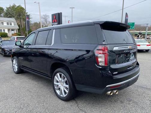 2021 Chevrolet Suburban 4WD High Country