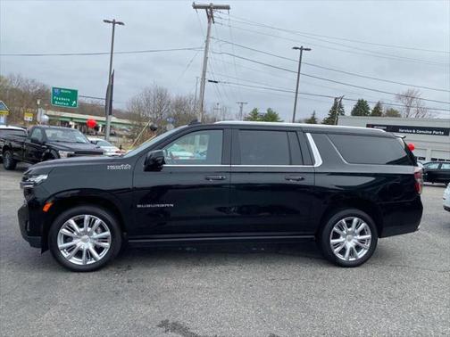 2021 Chevrolet Suburban 4WD High Country