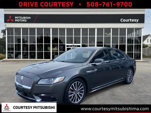 2017 Lincoln Continental Select
