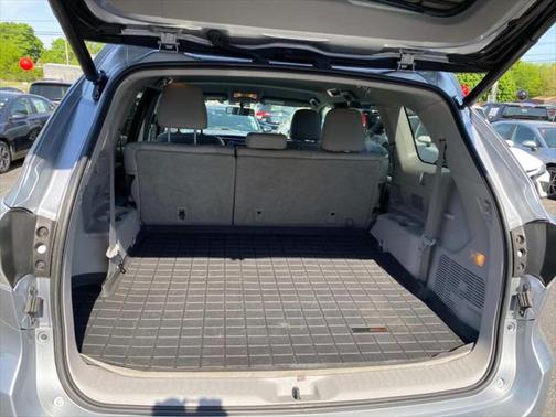 2015 Toyota Highlander LE