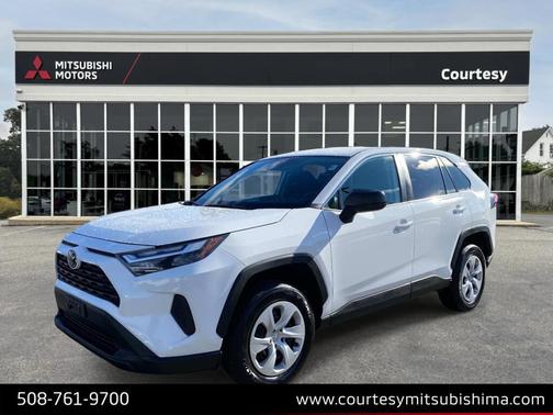 Ice Cap 2024 Toyota RAV4 LE