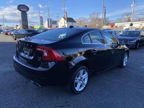 2015 Volvo S60 T5 Platinum