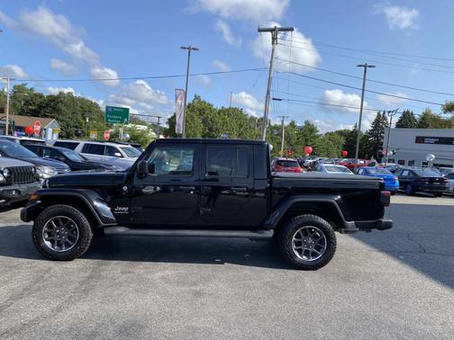 2020 Jeep Gladiator Overland