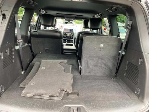2022 Nissan Armada SL 4WD