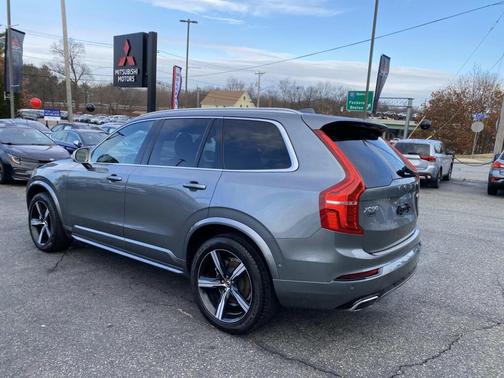 2019 Volvo XC90 T6 R-Design