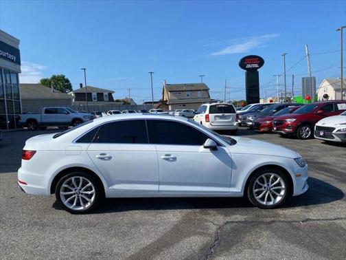 2019 Audi A4 40 Premium
