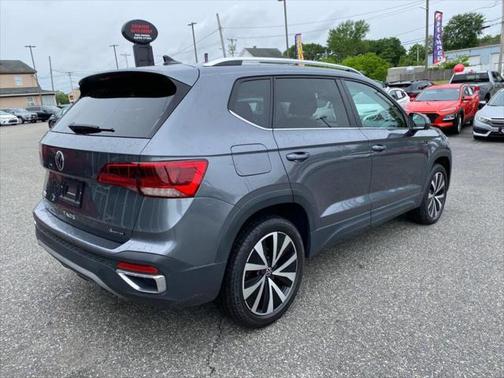 2022 Volkswagen Taos 1.5T SE