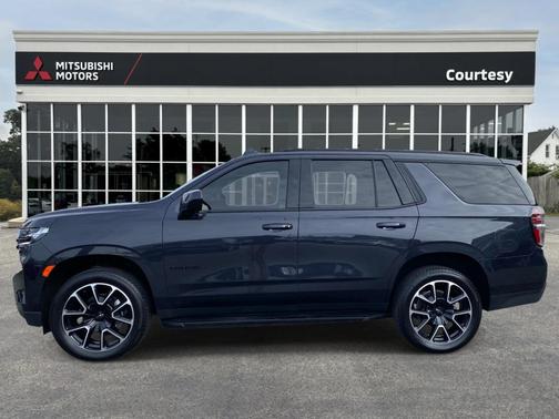 2023 Chevrolet Tahoe 4WD RST