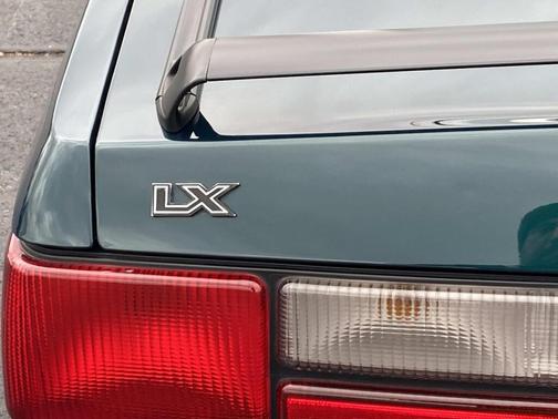 1990 Ford Mustang LX 5.0L Sport