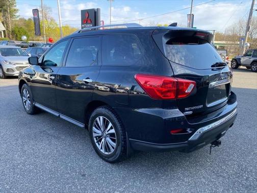 2020 Nissan Pathfinder S 4WD