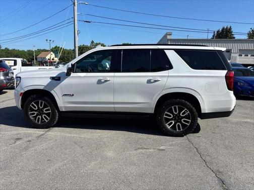 2021 GMC Yukon 4WD AT4