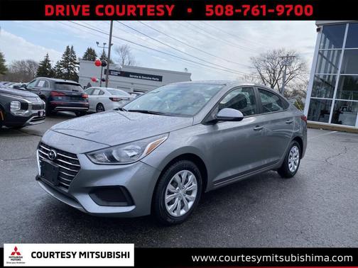 Forge Gray 2021 Hyundai Accent SE