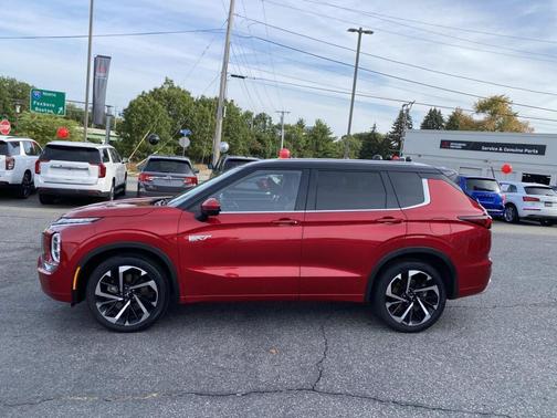 2023 Mitsubishi Outlander PHEV SEL