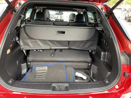 2023 Mitsubishi Outlander PHEV SEL