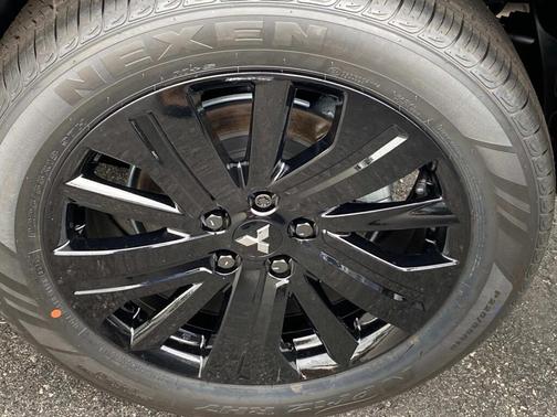 2025 Mitsubishi Outlander Sport 2.0 LE