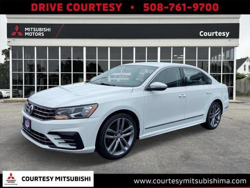 2016 Volkswagen Passat 1.8T R-Line