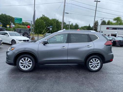 2020 Nissan Rogue SV