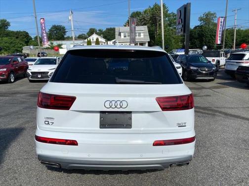 2017 Audi Q7 3.0T Premium