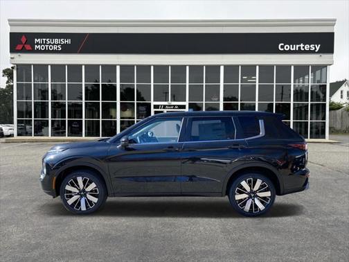 2025 Mitsubishi Outlander SE 2.5 S-AWC