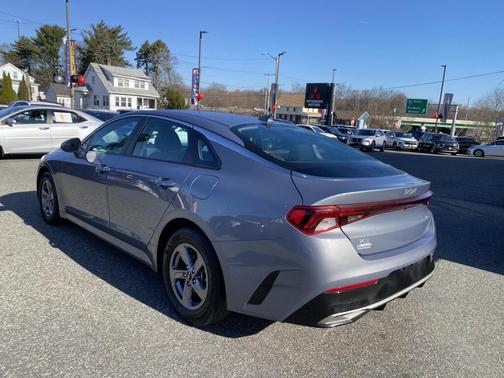 Everlasting Silver 2023 Kia K5 LXS