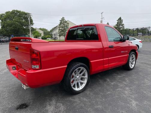 2005 Dodge Ram 1500 SRT-10
