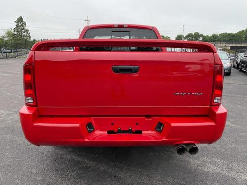 2005 Dodge Ram 1500 SRT-10