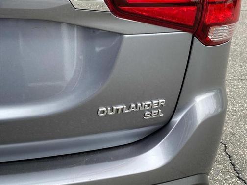 2018 Mitsubishi Outlander SEL