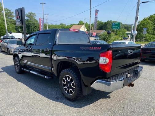 2016 Toyota Tundra SR5