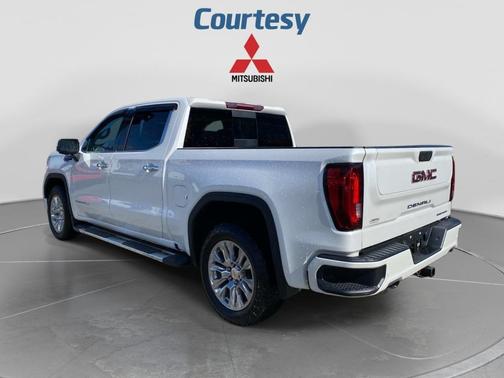 White Frost Tricoat 2022 GMC Sierra 1500 Denali