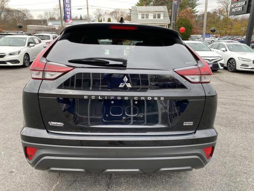 2022 Mitsubishi Eclipse Cross LE