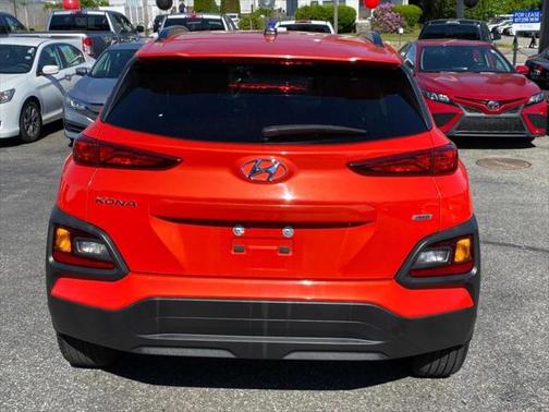 2020 Hyundai KONA SEL