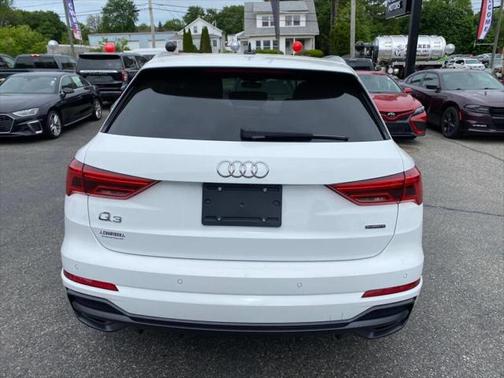 2022 Audi Q3 45 S line Premium Plus