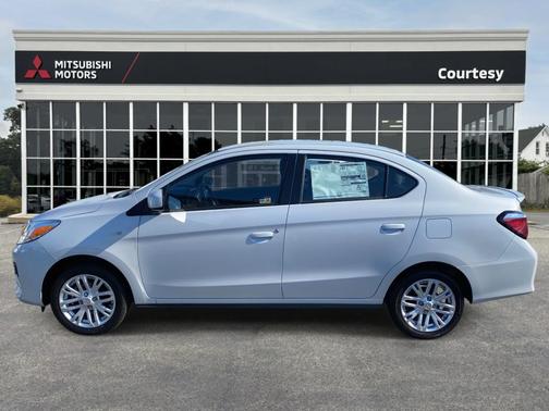 2024 Mitsubishi Mirage G4 LE