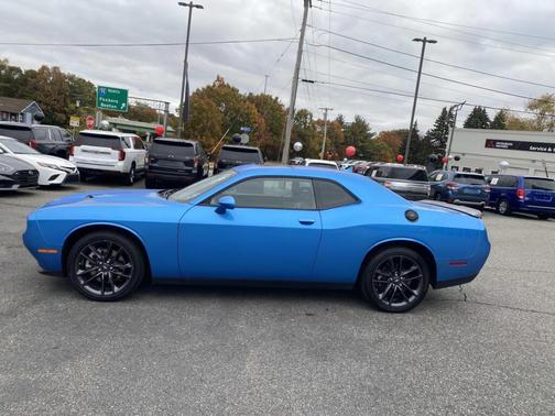 2023 Dodge Challenger SXT