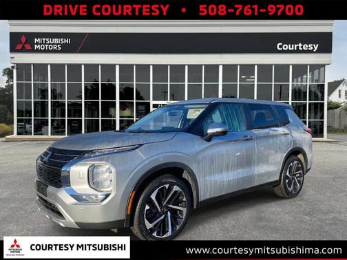 2022 Mitsubishi Outlander SE