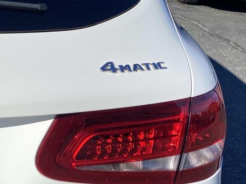 2018 Mercedes-Benz GLC 300 4MATIC